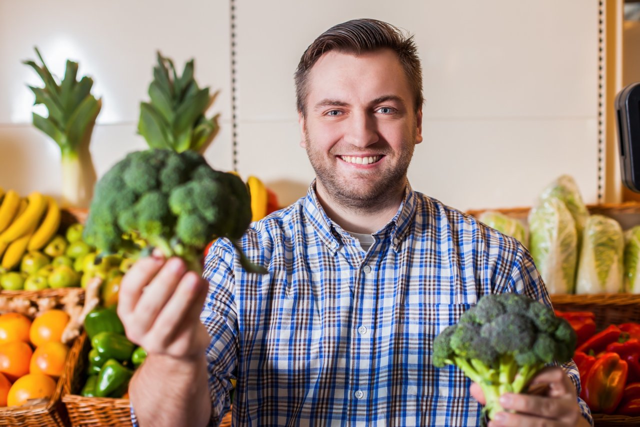 Sezonowa i lokalna żywność ekologiczna – dlaczego to najlepszy wybór dla smaku, zdrowia i domowego budżetu?
